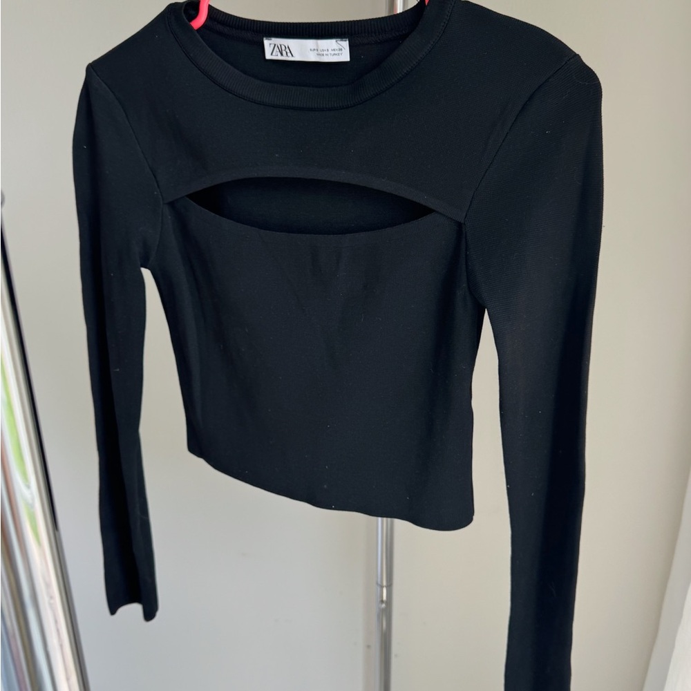 Zara Black Long Sleeve Cut-Out Crop Bodysuit